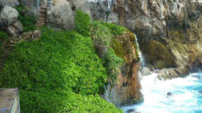 22 Surga Tersembunyi yang Bikin Kamu Pengin 'Ngumpet' di Bali (2)