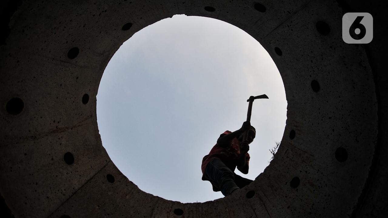 Sumur Resapan di Kawasan Monas