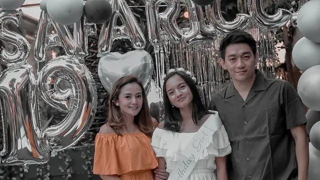 6 Potret Kebersamaan Ifan Seventeen dan Anak Sambung, Selalu Kompak