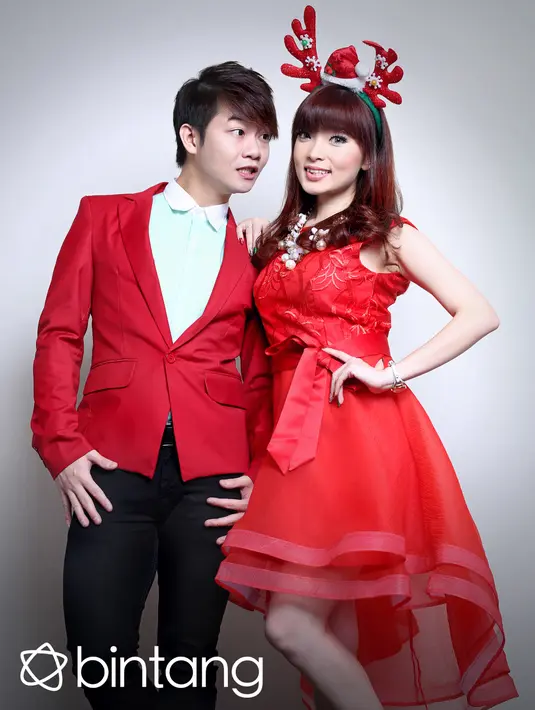 “Ya paling menghias pohon natal di rumah. Itu pun pohonnya yang sudah digunakan beberapa tahun lalu. Cuma hiasannya yang baru,” kata Angel. (Febio Hernanto/Bintang.com)