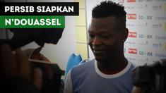 Striker anyar Persib Bandung, Ezechiel N'douassel disiapkan untuk hadapi Arema FC di Liga 1 2017.