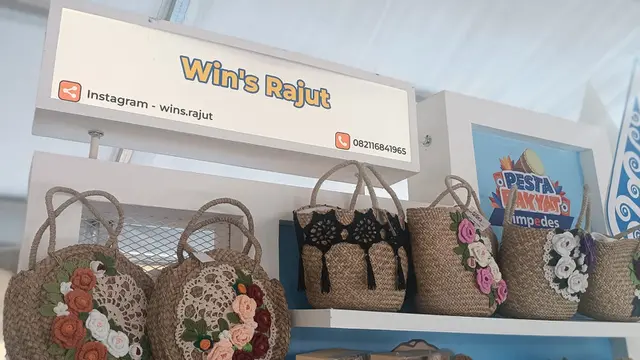 Wins Rajut Hasilkan Produk Handmade Kualitas
