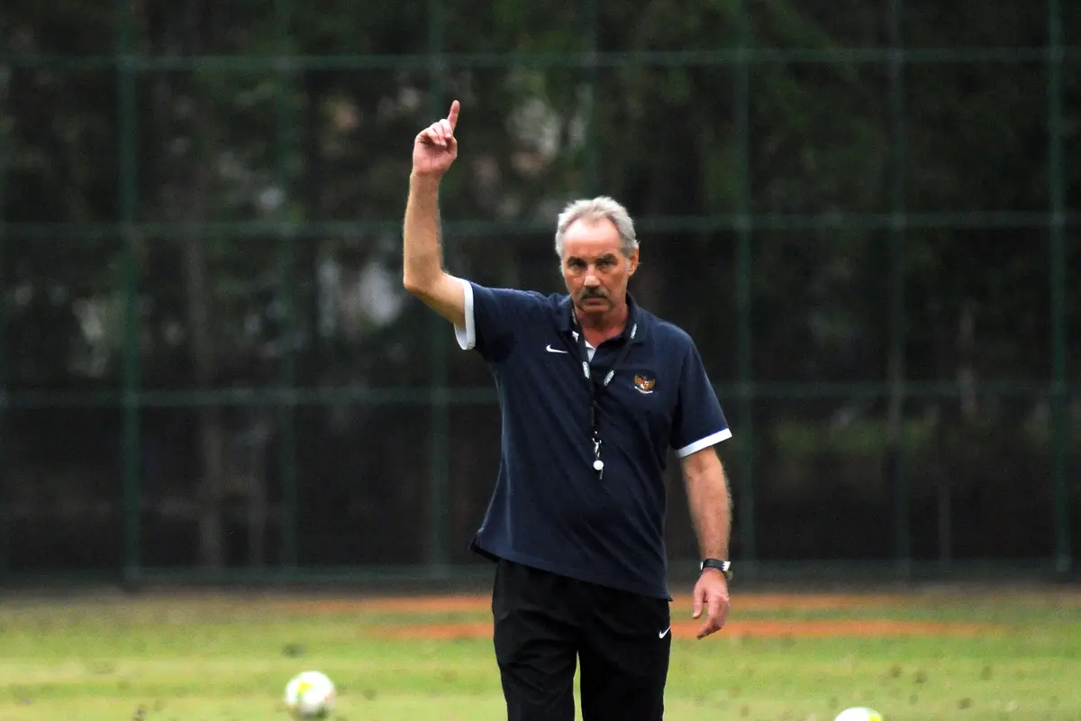 Alfred Riedl