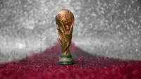 Trofi Piala Dunia 2022/Shutterstock-SERGIO V S RANGEL.