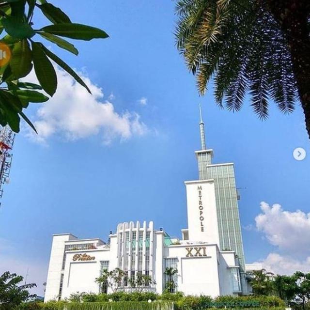 Metropole, Bioskop Tertua di Indonesia