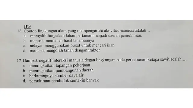 Soal ujian SD di Kabupaten Kampar yang berisi kampanye negatif sawit.