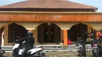 Masjid Jami Nurul Huda yang nyaris terbakar (Liputan6.com/Achmad Sudarno)