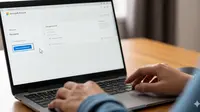 Cara hapus password laptop (Foto: Gemini)