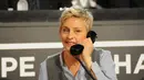 Ellen DeGeneres telah mengakui dirinya adalah seorang lesbian. Ia  menyatakan diri sebagai lesbian pada Februari 1997 dan ia sama sekali tidak menyangka akan mengakui hal tersebut. (Bintang/EPA)