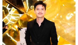 Style Baskara Mahendra pakai denim. [IG: @baskaramahendra]