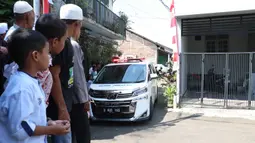 Komedian Nina Carolina atau yang akrab dikenal dengan panggilan Mpok Alpa meninggal dunia pada Jumat pagi, 15 Agustus 2025. (KapanLagi.com/Budy Santoso)
