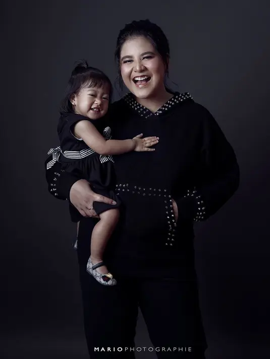 Kahiyang Ayu (Instagram/ayanggkahiyang)