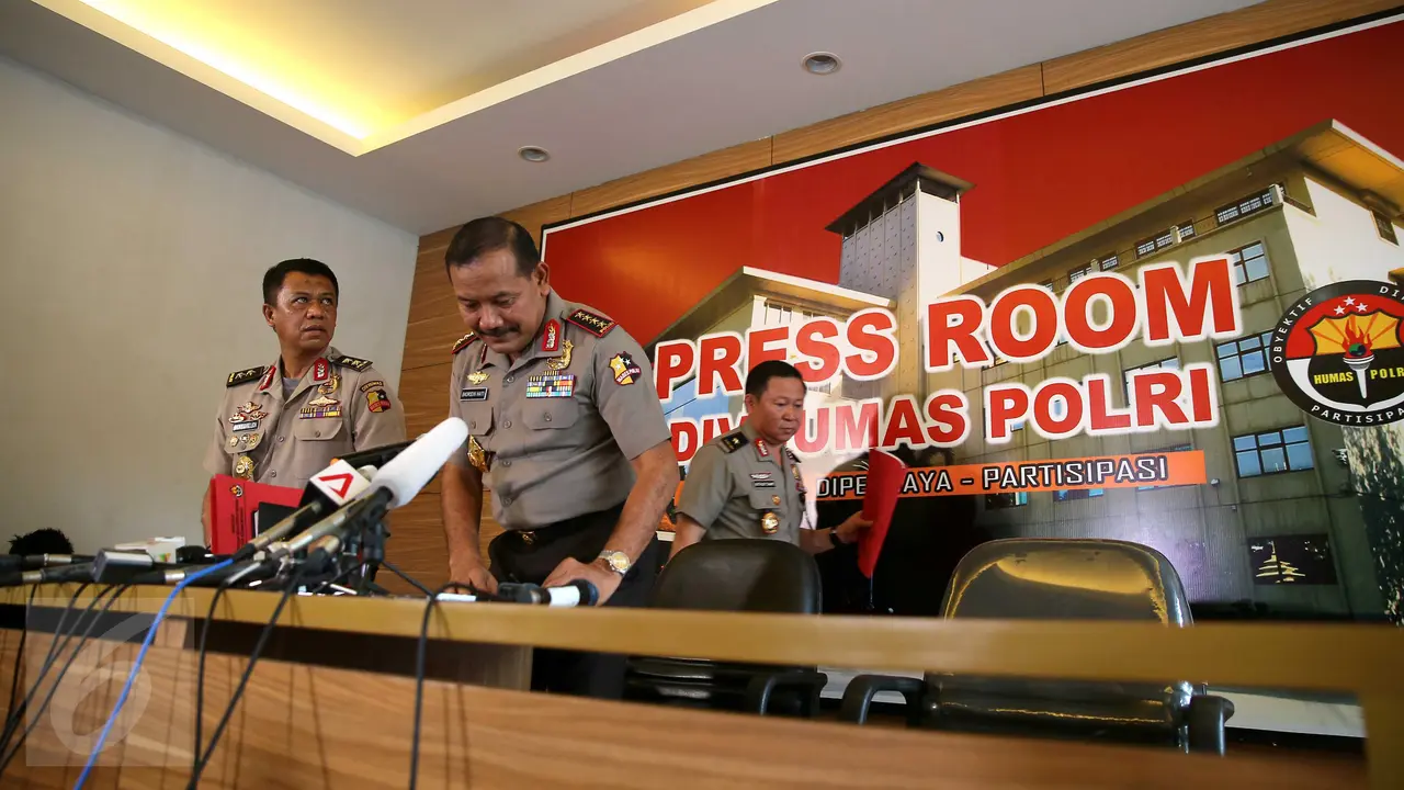 20160116-Kapolri Buka Suara Soal Ledakan Sarinah Jakarta