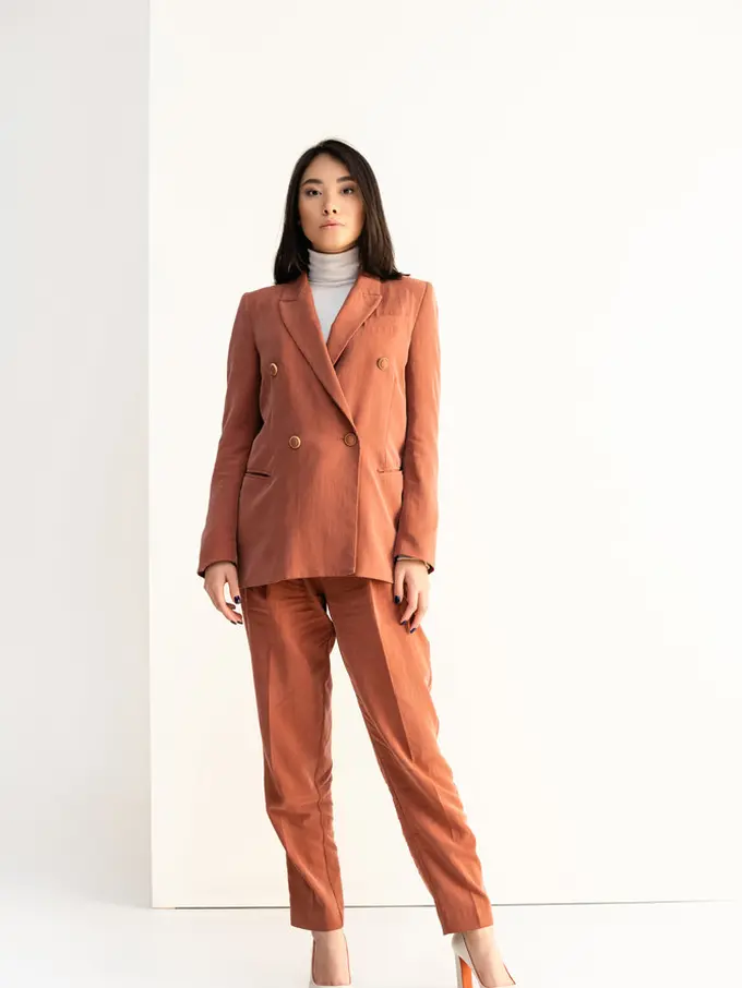 4 Jenis Outerwear yang Bikin Kamu Makin Stylish