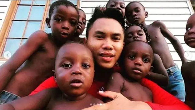 Maulana Rahman, orang Indonesia yang bekerja di  Gabon, Afrika Tengah
