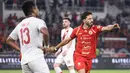Gelandang serang Persija, Jean Mota Oliveira de Sousa (kanan) merayakan golnya saat melawan Persis Solo pada pertandingan pekan ke-30 BRI Super League 2025/2026 di Stadion Utama Gelora Bung Karno (SUGBK), Jakarta, Senin 27 April 2026 malam WIB. (Bola.com/Abdul Aziz)