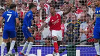 Gabriel Tendang Kepala Emi Martinez, kok Tidak Kena Kartu Merah? Ini Alasannya