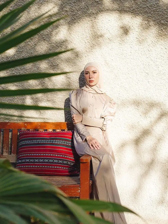 Ratna Galih (Foto: Instagram/ratnagalih)