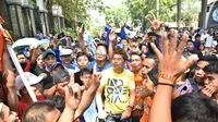 Aksi damai Bobotoh dan Jakmania di Purwakarta (Liputan6.com / Abramena)