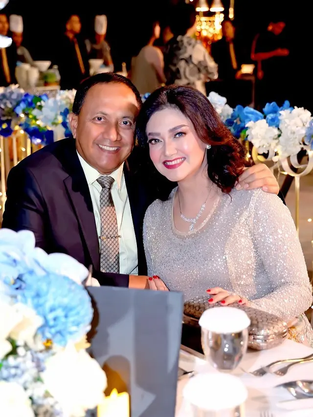 Pilihan Model Kalung Bella Saphira, Tampak Mewah dan Elegan
