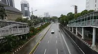Libur Natal, Jalan MH Thamrin Jakarta lengang (Liputan6.com/ Delvira Chaerani Hutabarat)