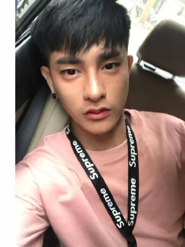 [Bintang] Cowok Ganteng