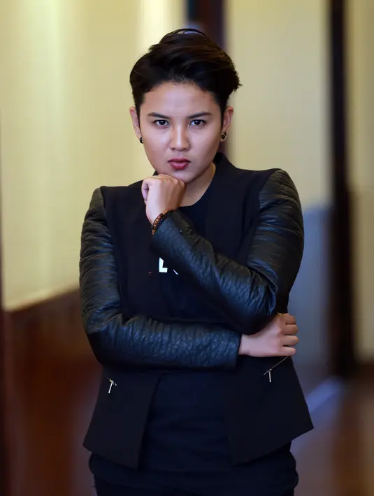 Perjalanan panjang mengikuti berbagai ajang pencarian bakat menjadikan Melisa Putri cukup matang memberi warna baru di belantika musik Indonesia. (Wimbarsana Kewas/Bintang.com)