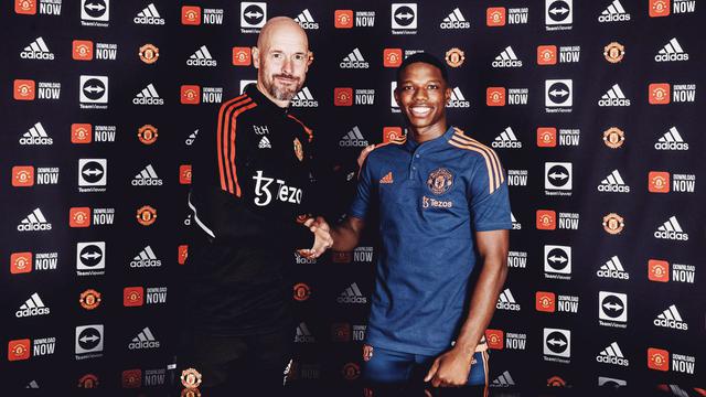 Foto: Jadi Rekrutan Perdana MU, Tyrell Malacia Siap Guncang Liga Inggris Musim Depan