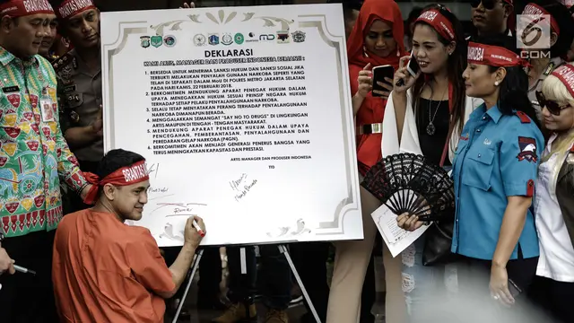Sejumlah Artis dan Produser Deklarasikan Antinarkoba di Polres Jakarta Selatan