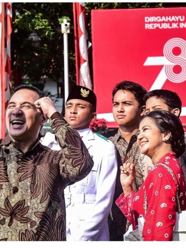 Janitra Nathaniel Sambawikrama Mohede  putra Frans Mohede – Amara Lingua (Instagram amaranggana)