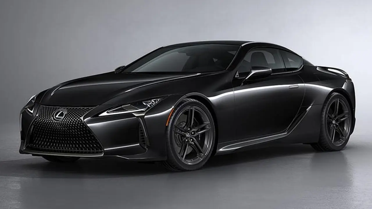 Lexus rilis model LC Coupe dengan nuansa yang serba hitam