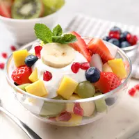 Dengan penyimpanan yang benar. salad buah bisa lebih tahan lama/copyright shutterstock/New Africa