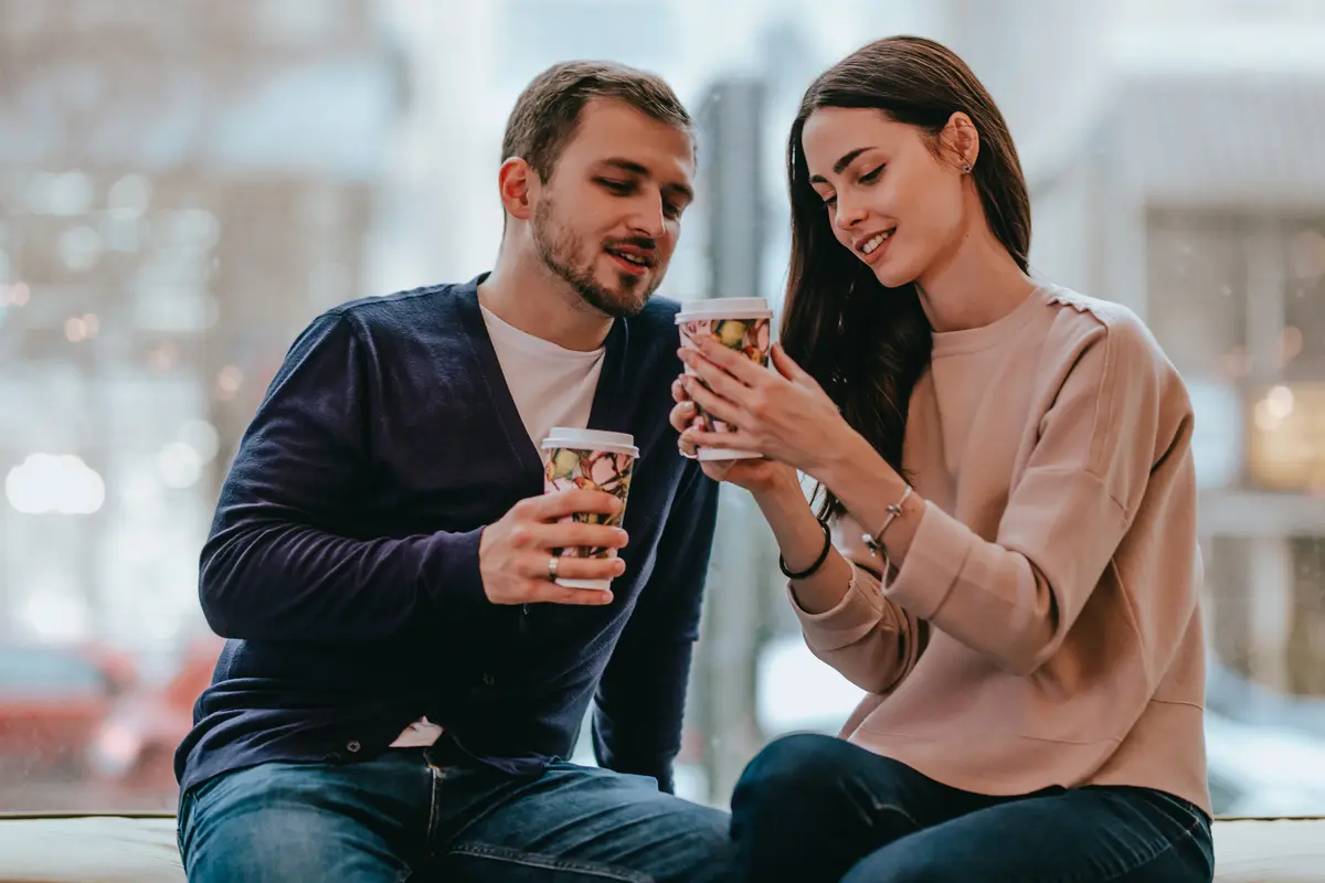 pasangan cinta