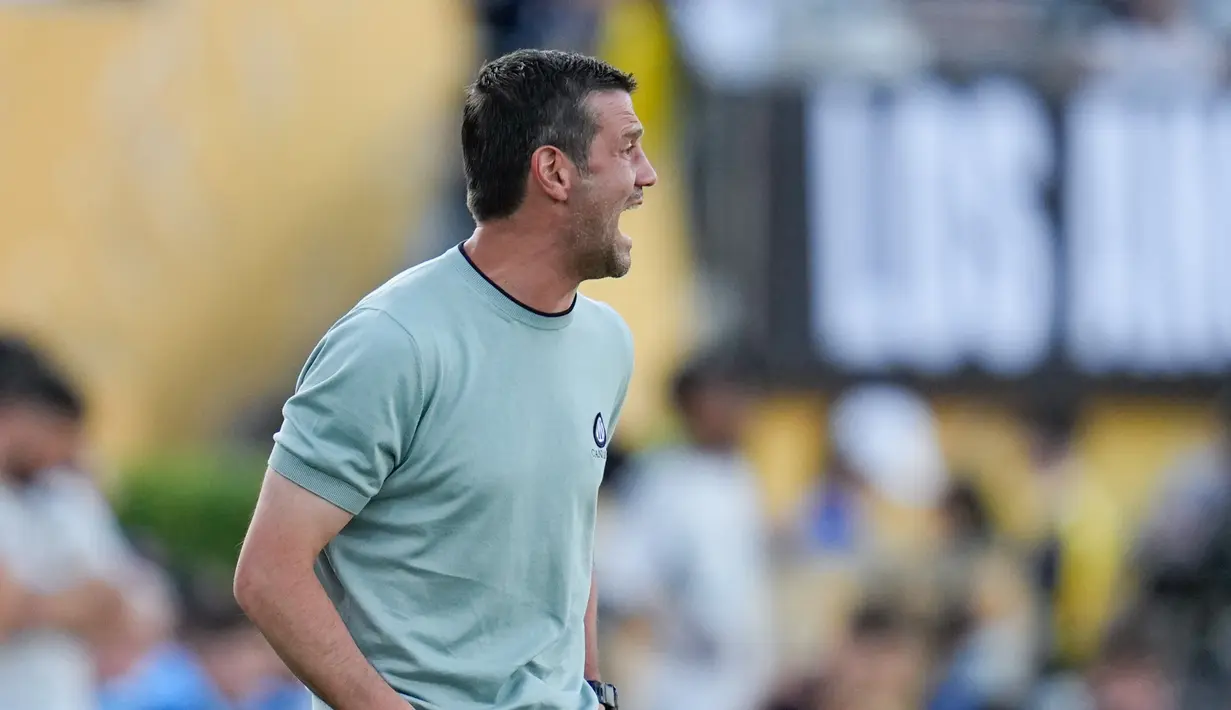 Monterrey unggul lebih dulu lewat sundulan Sergio Ramos. Inter merespons dengan gol Lautaro Martinez jelang turun minum untuk menyamakan skor. (AP Photo/Gregory Bull)