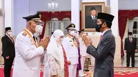 Mahyeldi-Audy dilantik sebagai gubernur dan wakil gubernur Sumbar. (Liputan6.com/ Biro Humas Pemprov Sumbar)