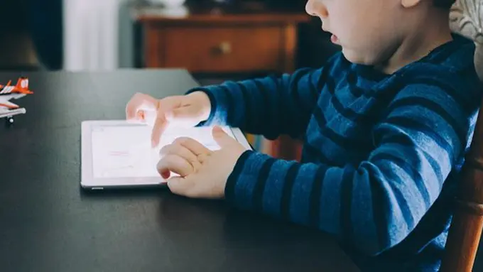 Pentingnya pengawasan orang tua./Copyright pixabay.com