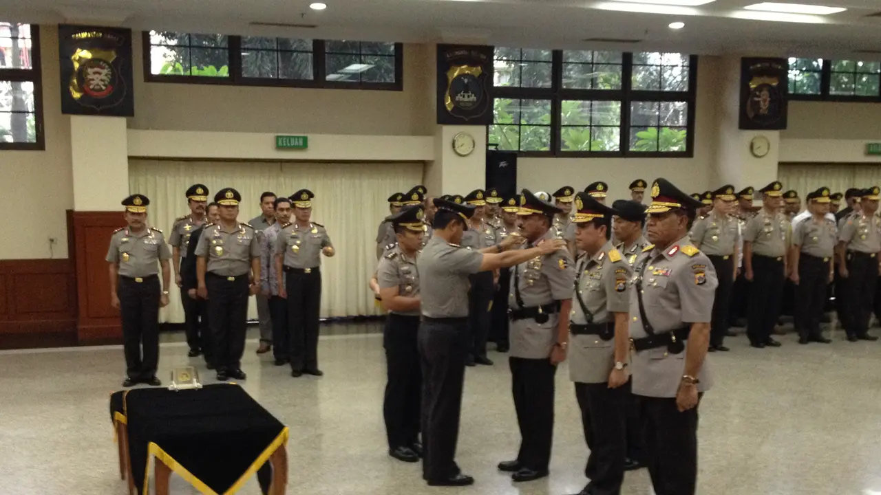 Banten dan Papua Barat Resmi Punya Kapolda Baru 