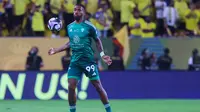 Ivan Toney saat memperkuar Al Ahli. (Fayez NURELDINE / AFP)