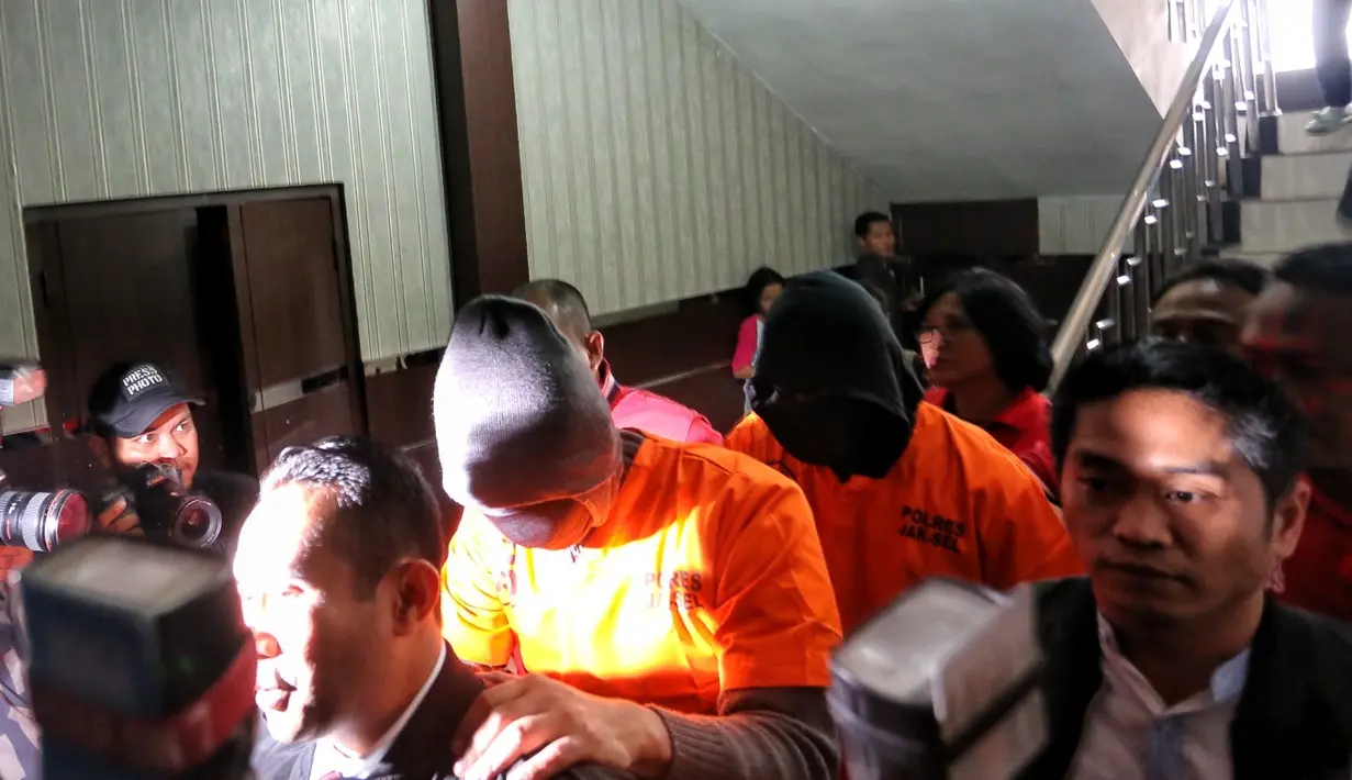 Marcello Tahitoe alias Ello resmi ditetapkan sebagai tersangka. Hal itu diungkapkan Kapolres Jakarta Selatan Kombes Pol Iwan Kurniawan saat menggelar jumpa pers di Polres Metro Jakarta Selatan, Kamis (10/8/2017). (Adrian Putra/Bintang.com)