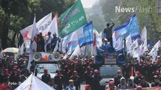 Konfederasi Serikat Pekerja Indonesia (KSPI) memastikan 150 ribu buruh bakal menggelar aksi di depan istana, untuk merayakan Hari Buruh atau May Day 2017 yang jatuh pada 1 Mei.