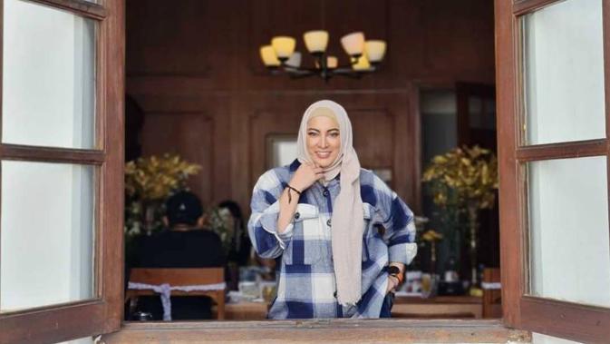 Jane Shalimar Meninggal Dunia, Ini 6 Potret Kenangannya Semasa Hidup - Vimarsana News