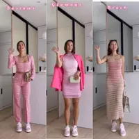 Jennifer Bachdim pun memberikan beberapa ide mengenakan pakaian pink ala Barbie di segala aktivitas. Ia pun memadukannya dengan sneakers. @jenniferbachdim