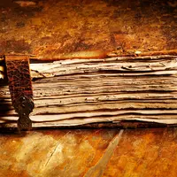 Rayakan Hari Buku Sedunia dengan menengok isi buku harian yang berusia 200 tahun ini yuk… (Ilustrasi: Joy To My Heart)