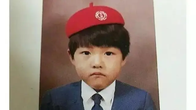 Foto Masa Kecil Song Joong Ki, Lucu dan Menggemaskan