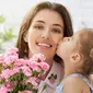 Ilustrasi Foto Ibu dan Anak Perempuan (iStockphoto)