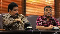 Seorang pembicara memaparkan penjelasannya terkait permasalahan kolom agama di KTP, Jakarta, Senin (10/11/2014) (Liputan6.com/Faizal R Syam)