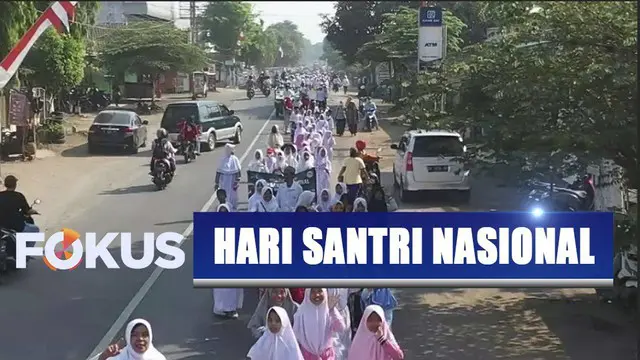 Ribuan santri di Jember, Jawa Timur, menggelar kirab untuk menyambut Hari Santri Nasional.
