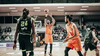 Duel sengit Pelita Jaya vs Borneo di IBL 2025