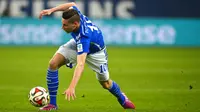 Pemain Schalke 04 Julian Draxler Diincar Juventus (SASCHA SCHUERMANN / AFP)
