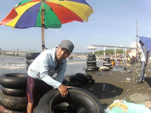 Daratan Pantai Di Tegal Hilang 50 Meter Regional Liputan6 Com